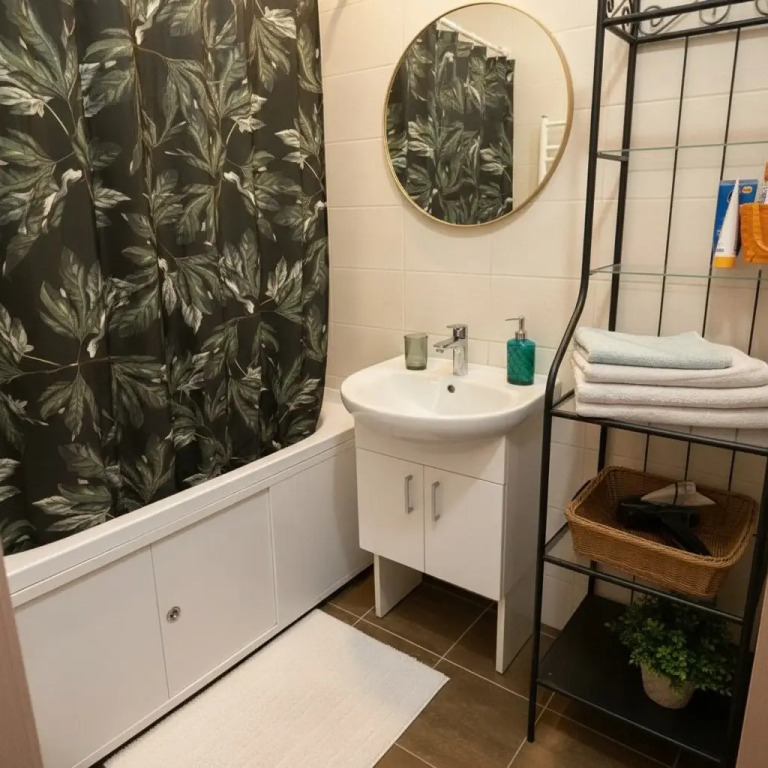 Dlya Bolshoy Kompanii Flat