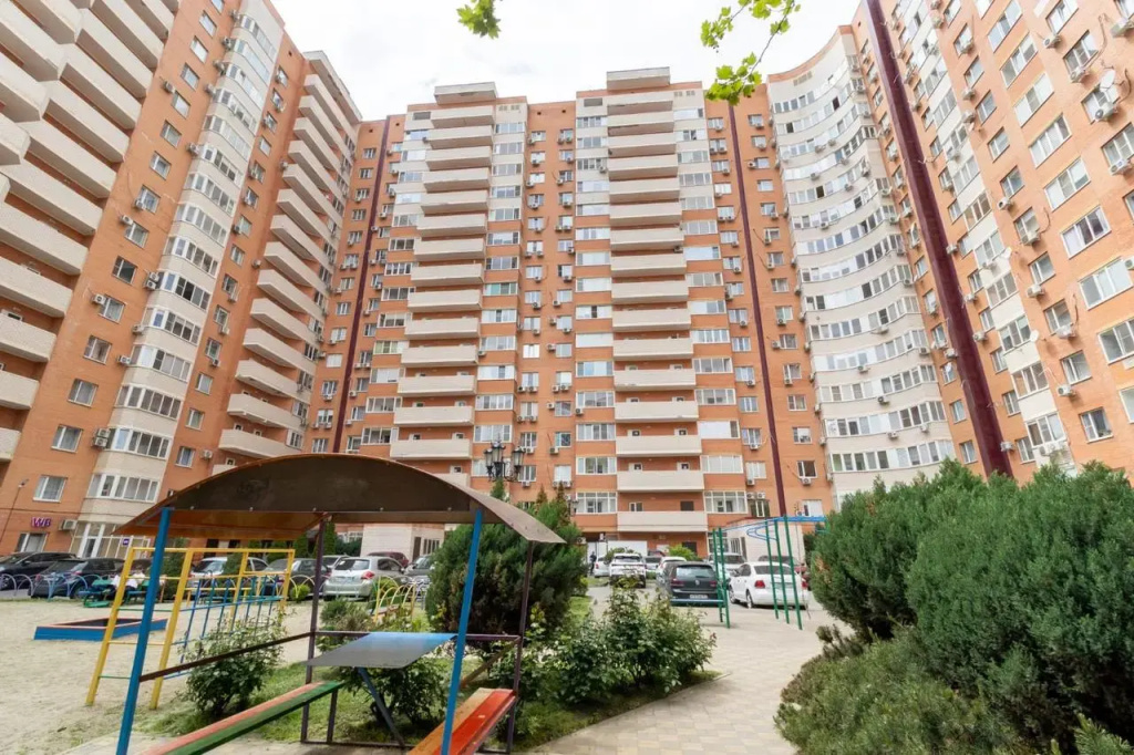 Квартира Двухкомнатная у Парка Галицкого ул. Восточно-Кругликовская 22