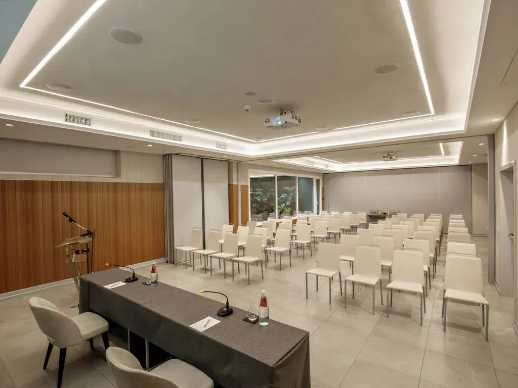 Отель St Martin by OMNIA hotels