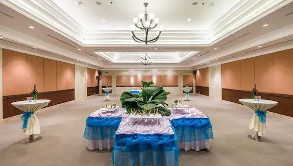Курортный отель Ravindra Beach Resort And Spa