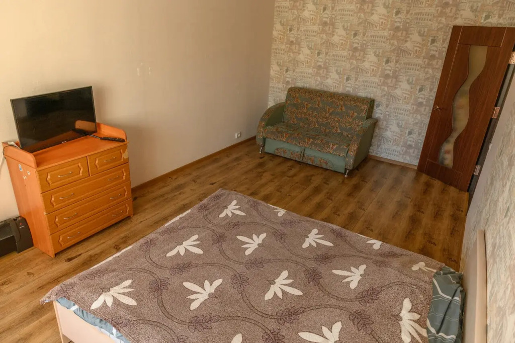 Квартира на Наровчатова 17 кв 35
