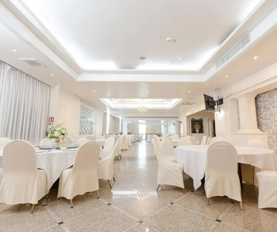 Forum Park Hotel