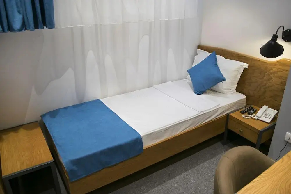 R&R Hotel