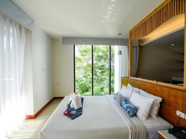 Peach Blossom Resort & Pool Villa - SHA Plus