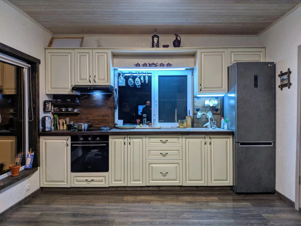 Частный дом Raskophouse