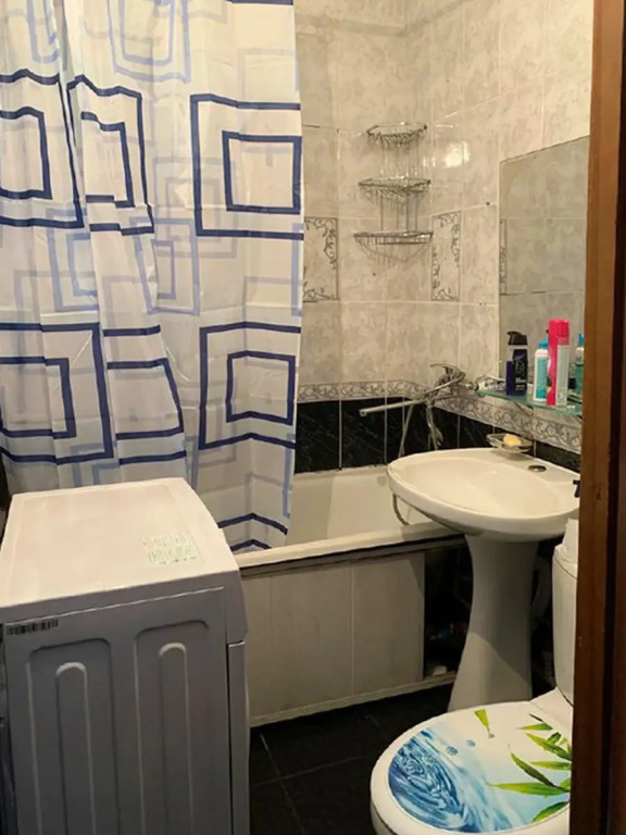 Квартира Двухкомнатная рядом с ТЦ