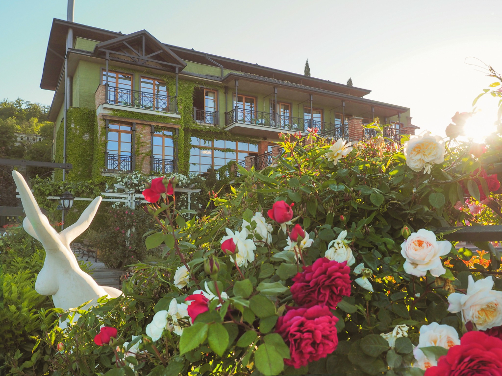 Отель Ampelo Resort