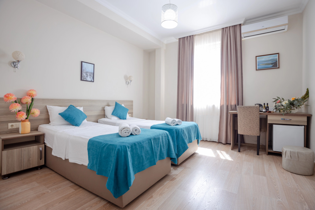 Daisi Sunset Hotel