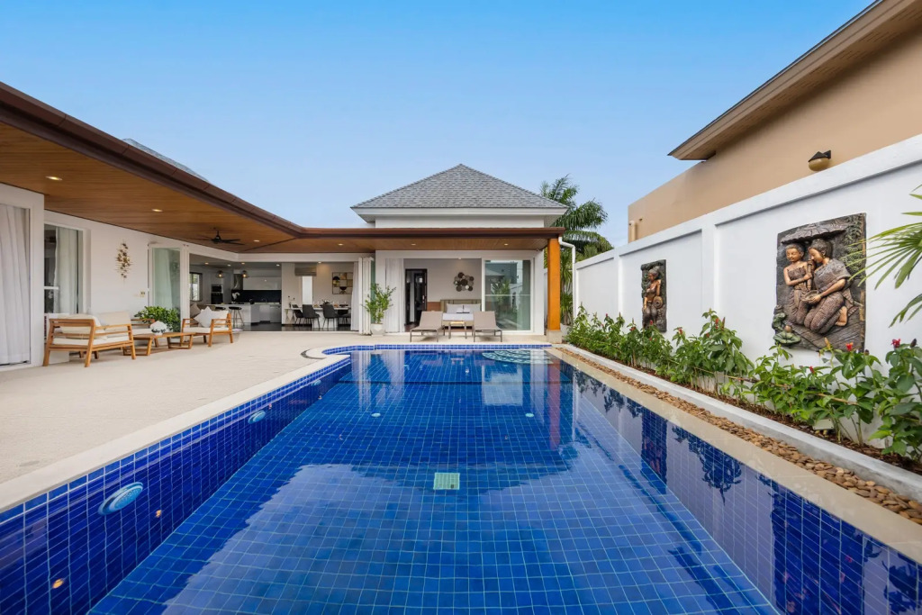 Villa Hemi 2BR Modern Thai Style with Private Pool