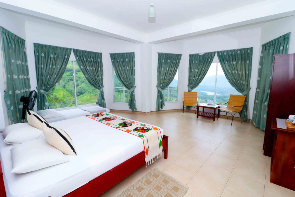 Отель Yoho Thuruliya Lodge