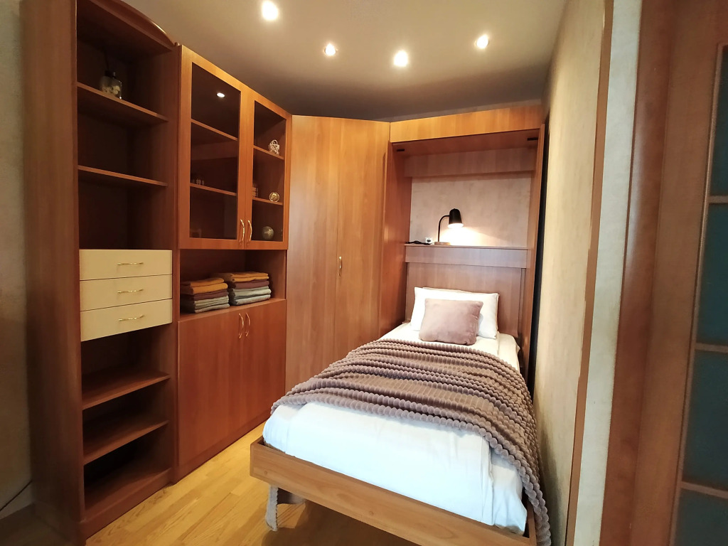 Квартира Однушка в Трех Минутах от Метро