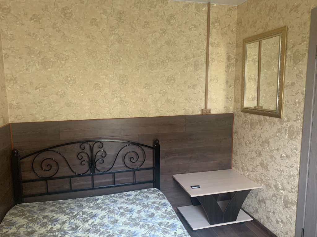 Квартира Трёхкомнатная переулок Русанова дом 3