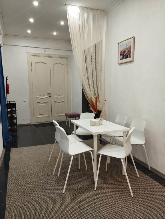 Nevskiy na Ladoni Flat