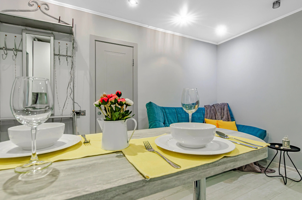 Квартира 2 комн в центре у метро Козья Слобода Liberty Sity Apartments