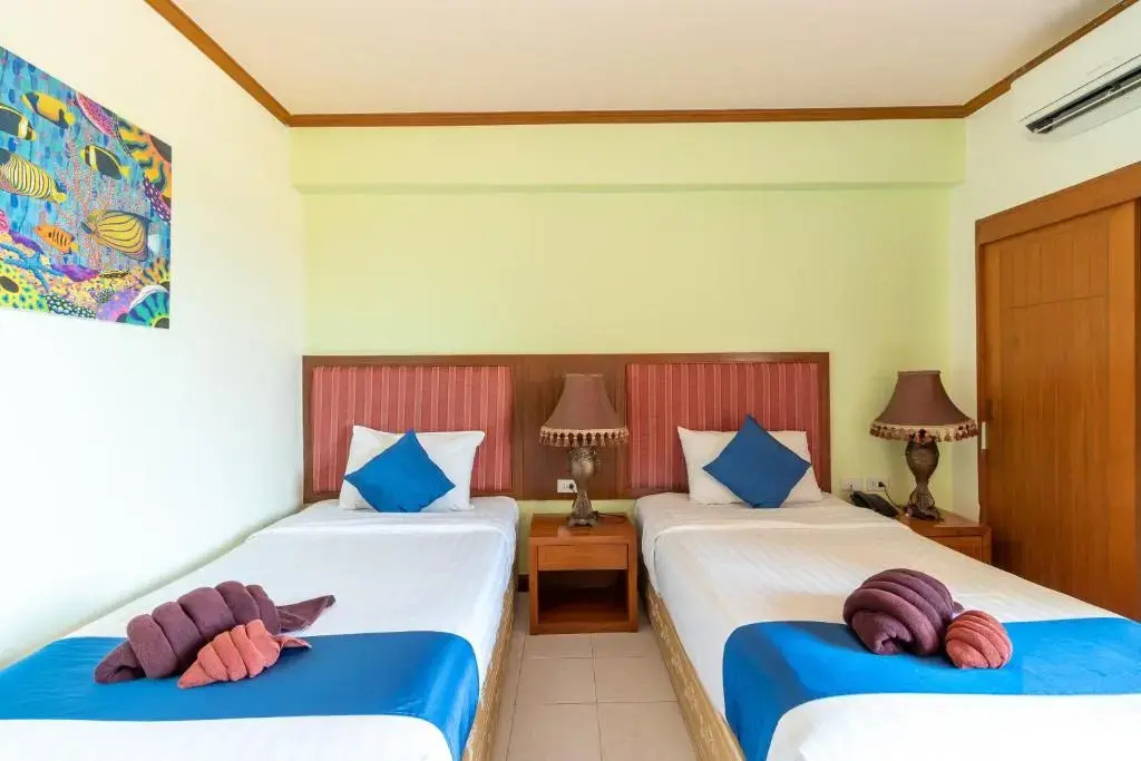 Thipurai Beach Hotel