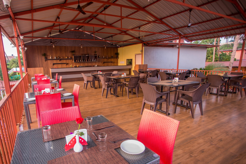 Отель Mariners Bay Beach Resort Arambol