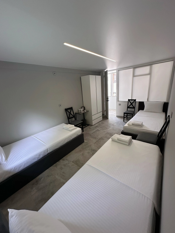 Меблированные комнаты Dream Hotel