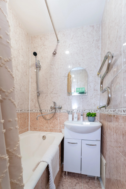 Квартира центр 2х комн/60м2