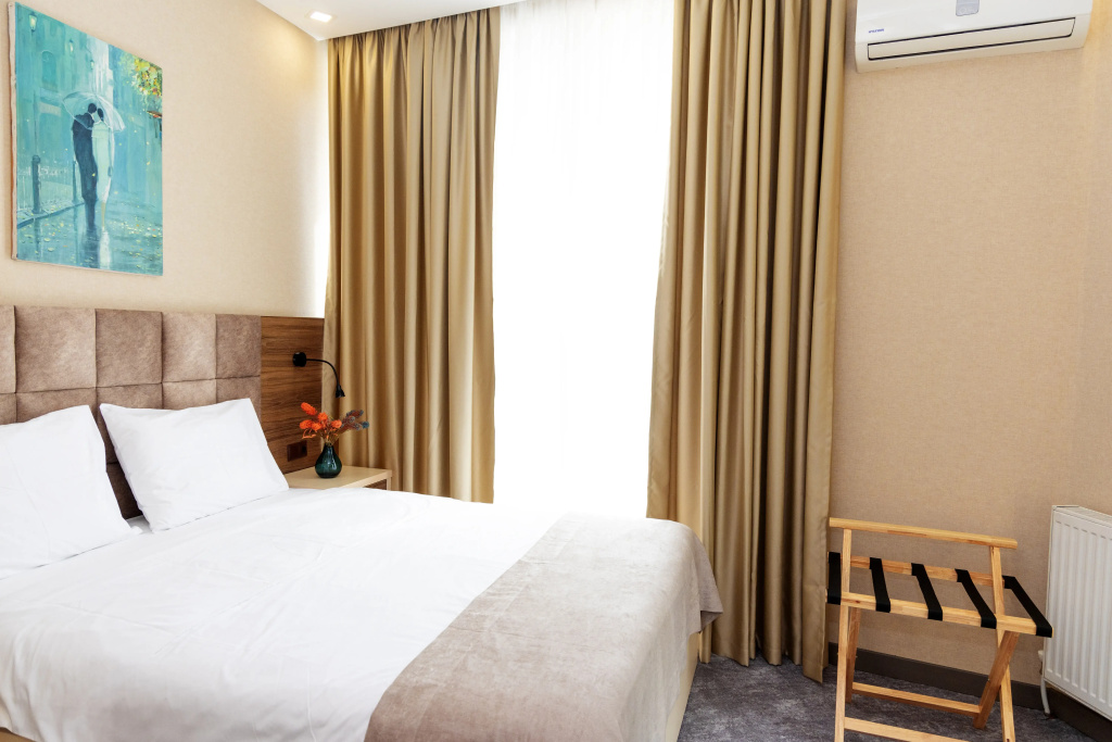 Aniko Hotel