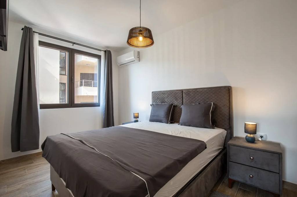 Апартаменты Contemporary Retreat in Bečići