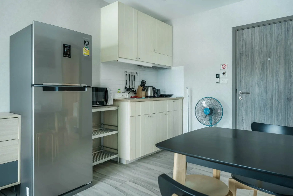Апартаменты Cozy Studio Apartment at Naiyang Beach G507