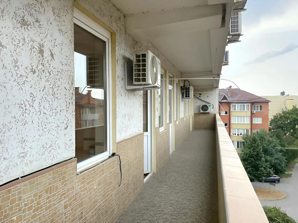 Квартира для большой семьи в курортной зоне Пятигорска с балконом и видом на гору Машук