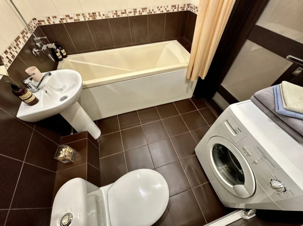 Квартира FlatRoom в Центре на 8 Этаже для 3 Гостей
