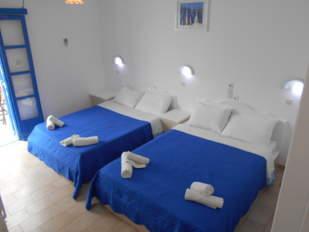 Отель The Three Anchors Rooms