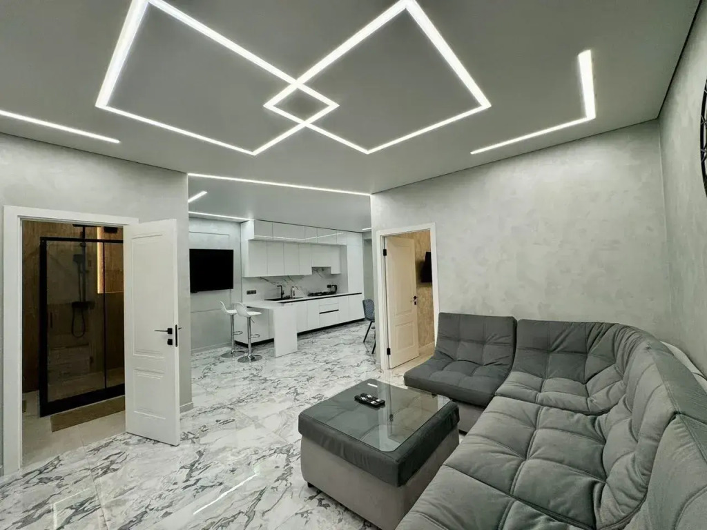 Квартира на Курсантов Кировцев 4А