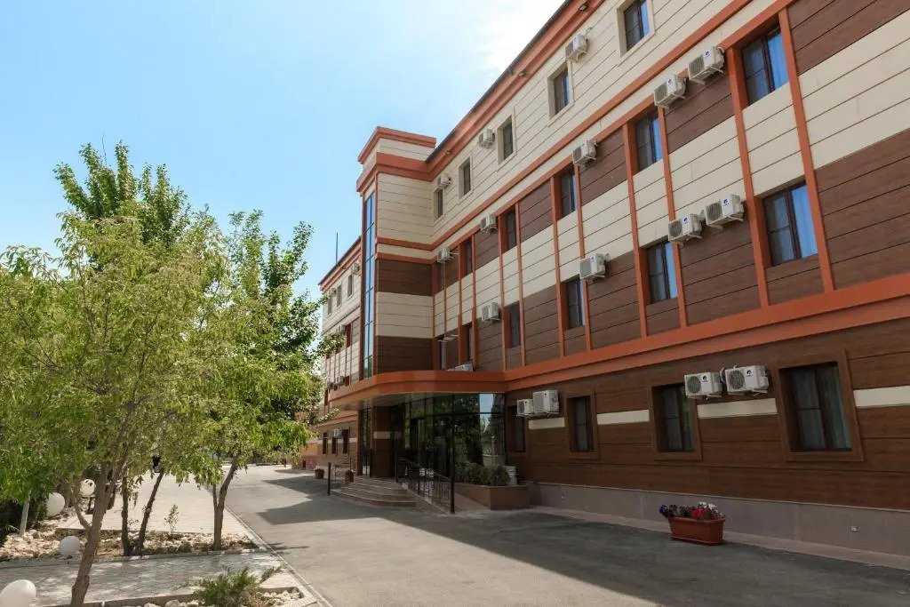 Infinity Plaza Hotel Block 2