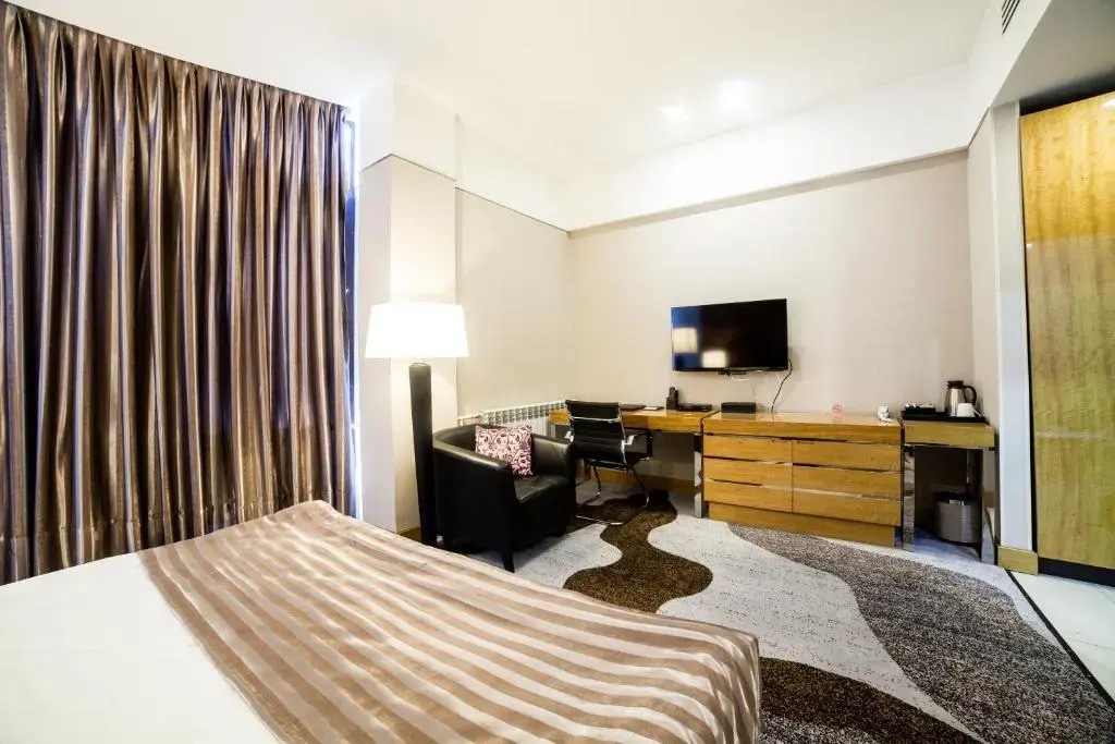 Absolute Hotel