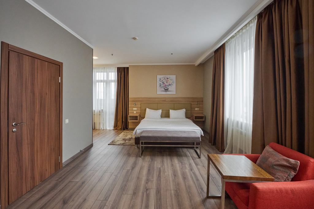 Отель Ramada by Wyndham Rostov-on-Don Hotel & SPA