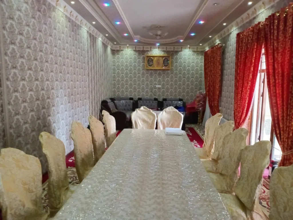 Raxmatjon Guest House