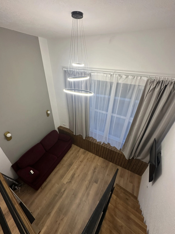 Апартаменты двухуровневые 35м² рядом с центром