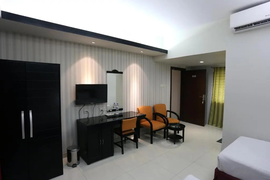 Orchid Business Hotel