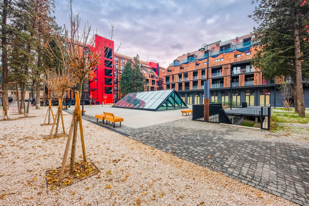HB apartments Moedani
