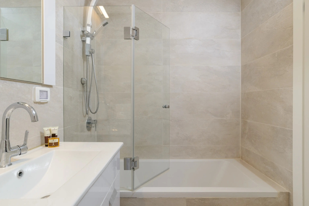 Апартаменты Design & Veranda Near Old City by FeelHome