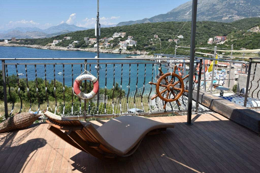 Апартаменты Montenegro