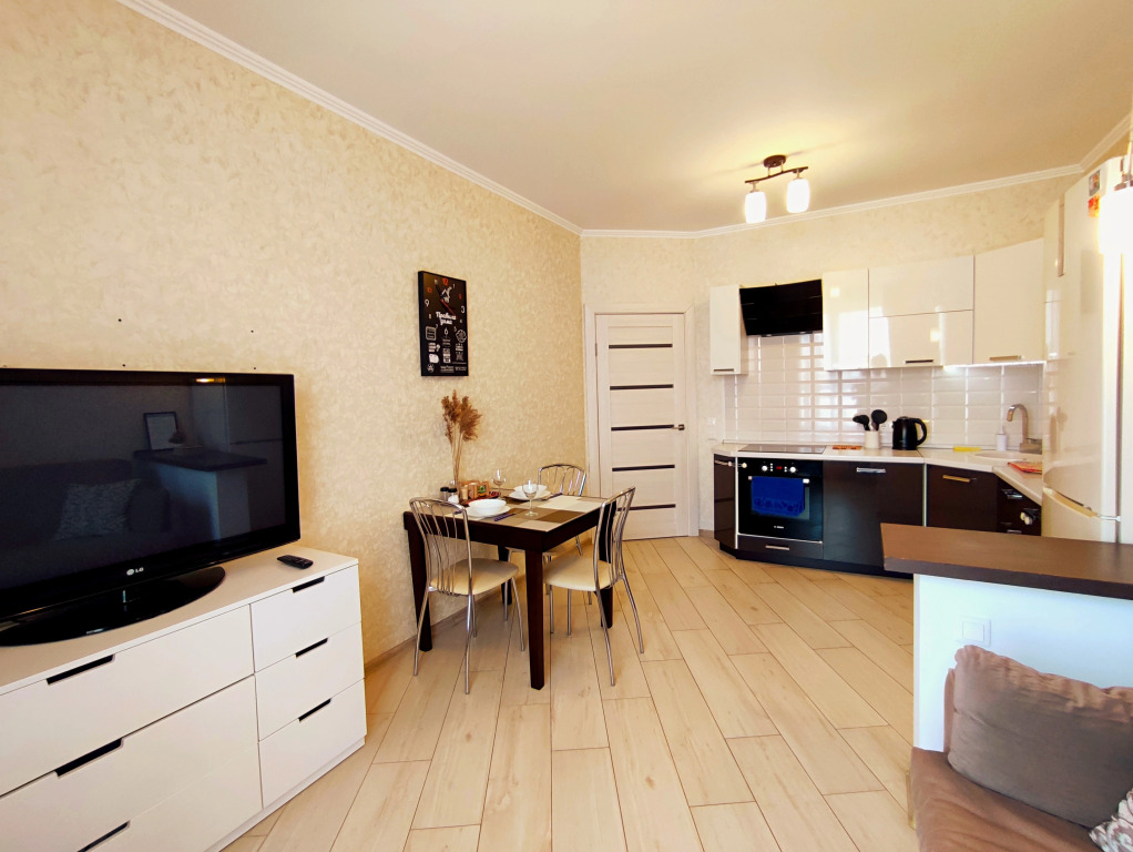 Апартаменты White Lodging на Колпакова 31