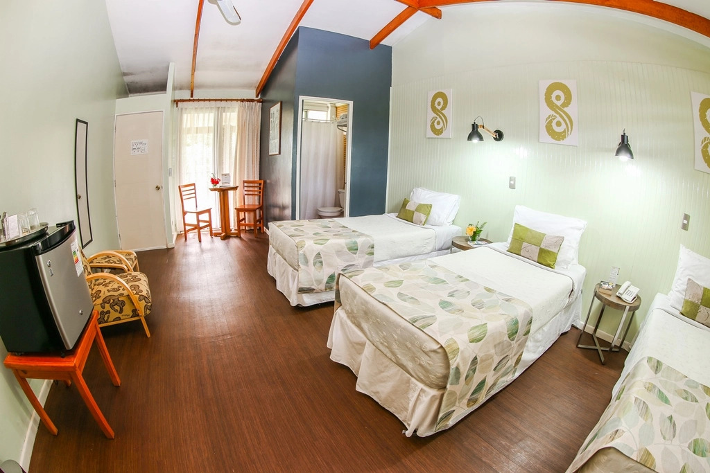 Отель Easter Island Eco Lodge