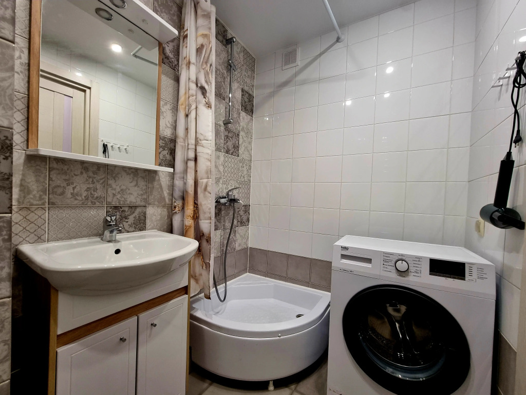 Апартаменты RoomOnDay в ЖК Саяны-Парк арт.000230