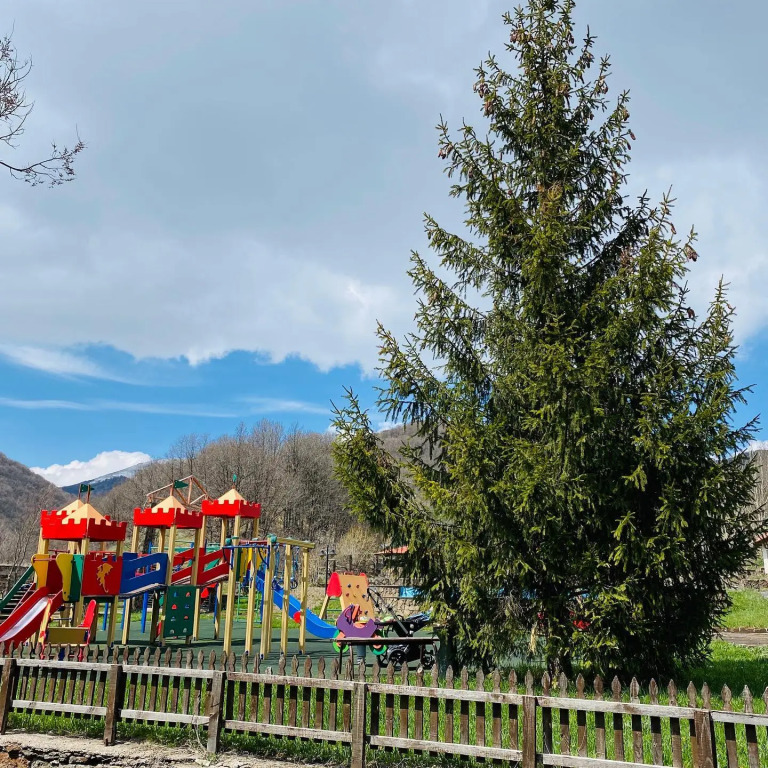 Arthurs Aghveran Resort
