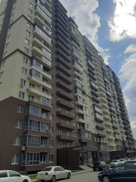 Квартира новая в центре Дзержинского района