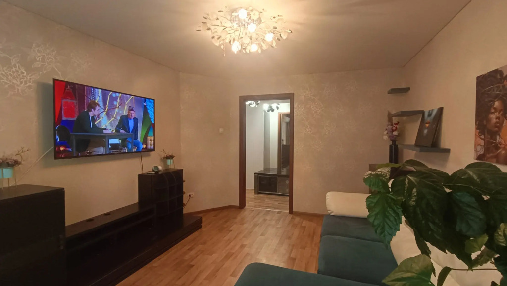 Квартира на 6 гостей высокий 1 этаж