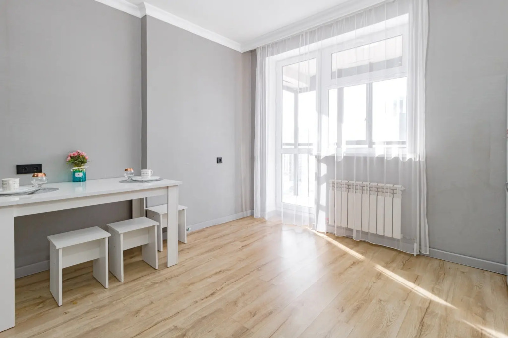 Seraya Krasotka Flat