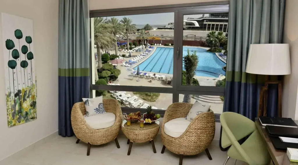 The Palms Beach Hotel And Spa