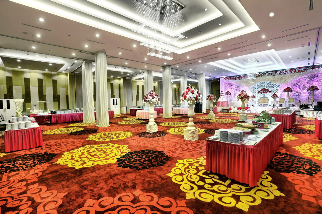 Отель Aston Inn Cilacap