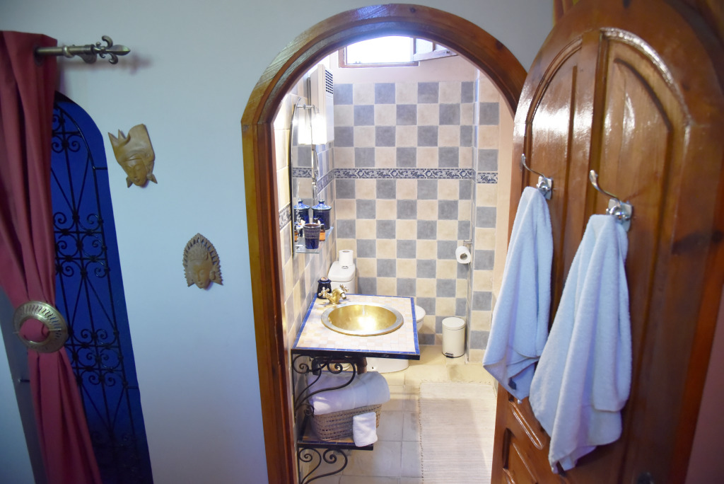 Отель Riad Darzouhour