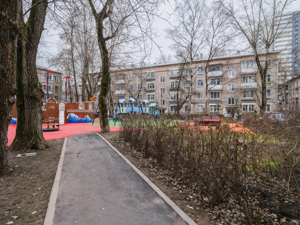 Жилое помещение 13 минут пешком от метро Сходненская