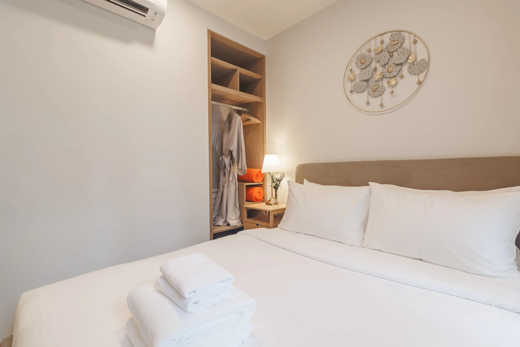 Апартаменты Beautiful 2bd in SkyPark Сelesta